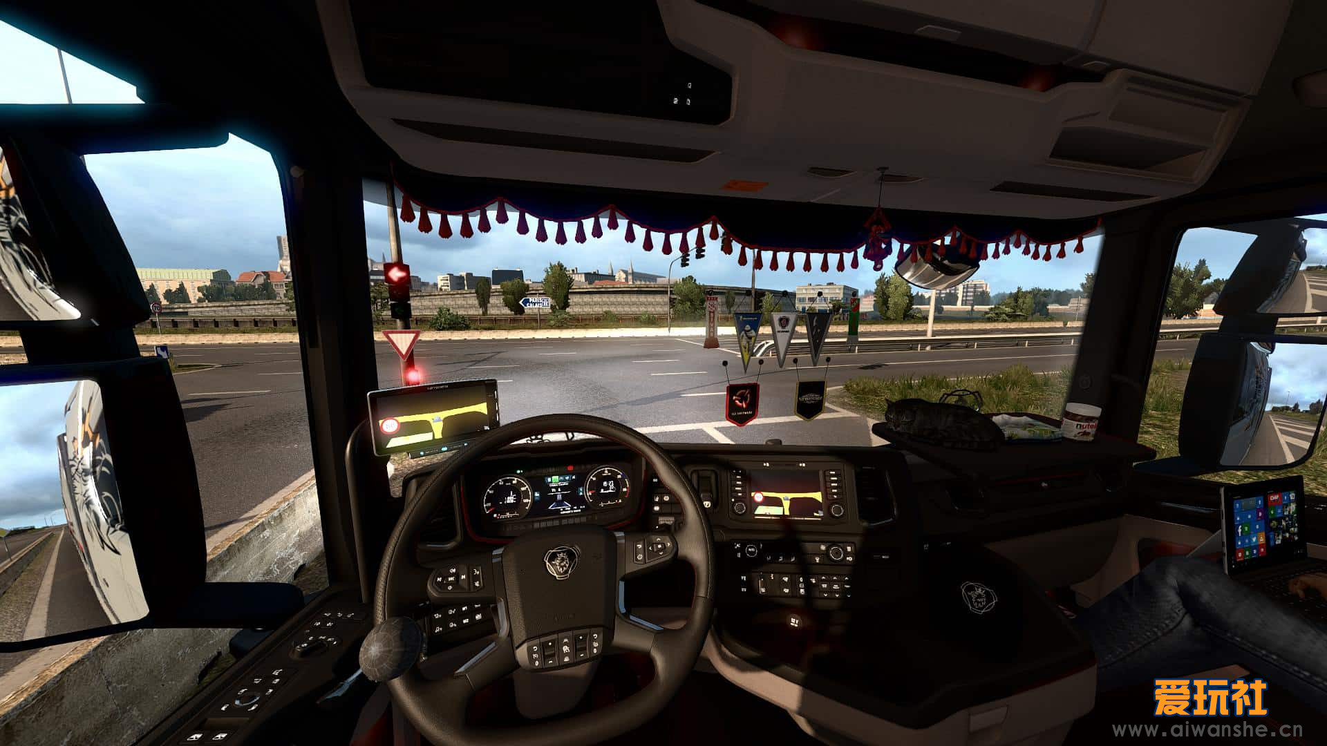 REALISTIC-RESHED-PRESET-V1.0-MOD-4 (1).jpg