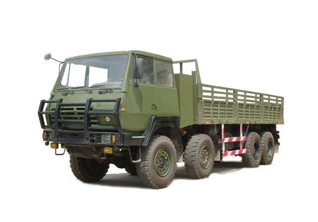 陕汽SX2550中国军用卡车无冕之王，军用卡车科技：油气悬架