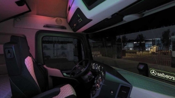 新款 Actros MP4 机舱大修 v1.59