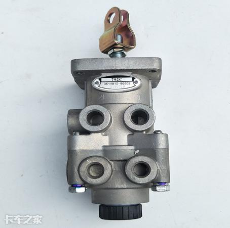 卡车气路制动系统有多复杂?看完这些泵阀我已经懵了